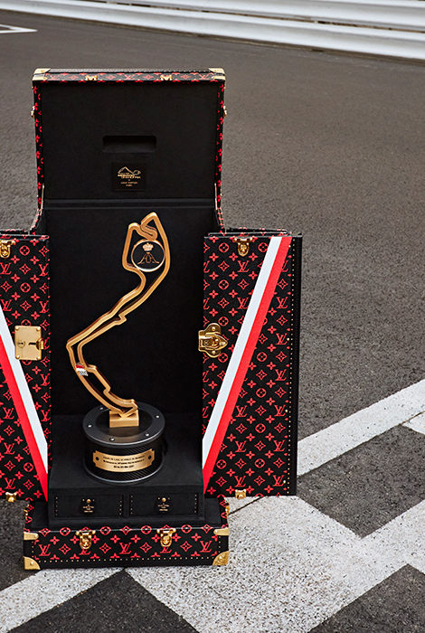 Louis Vuitton создал официальный кейс для перевозки трофея гонки «Формулы-1» Гран-при Монако
