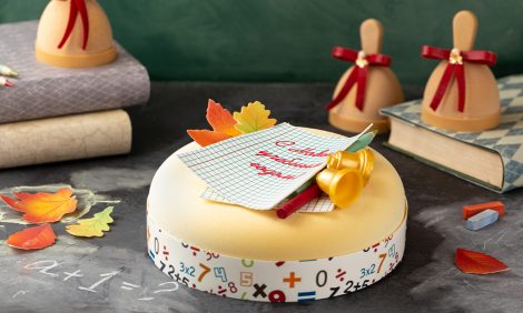 Moscow Food: what's new? Мармеладные оценки, шоколадные карандаши, кубик-торт «Поп-ит» и другие предложения ресторанов ко Дню знаний