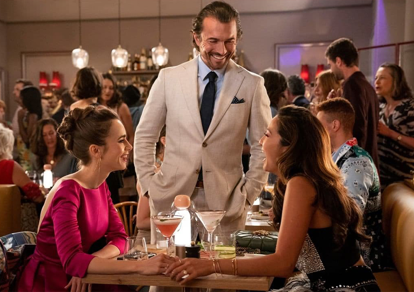 PostaСериалы: первые кадры второго сезона «Эмили в Париже»