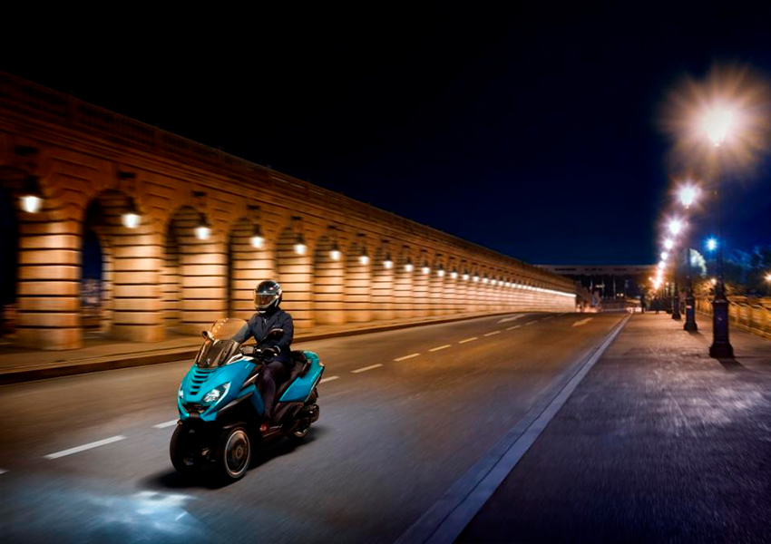 PostaАвто: экоинициативы Volvo, новая коллекция Mercedes-AMG Petronas F1 от Puma и флагманский магазин Peugeot Motocycles в России