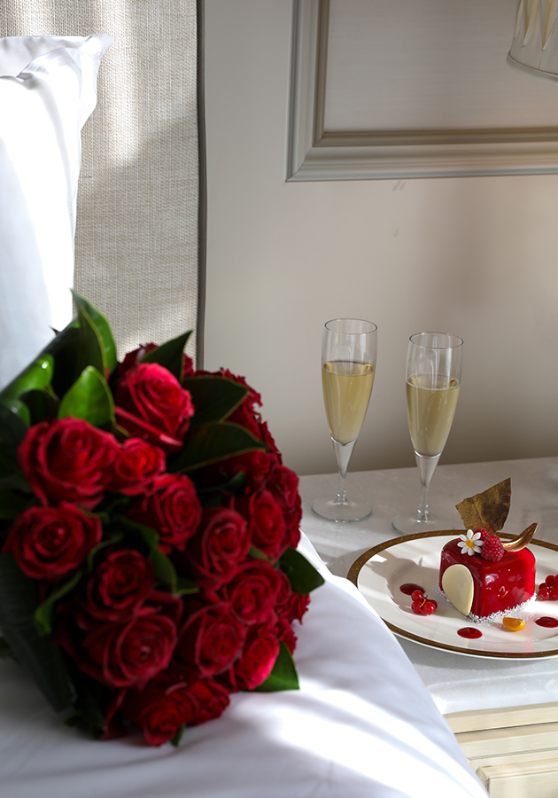 В Стамбуле встречайтесь в Shangri-La Bosphorus