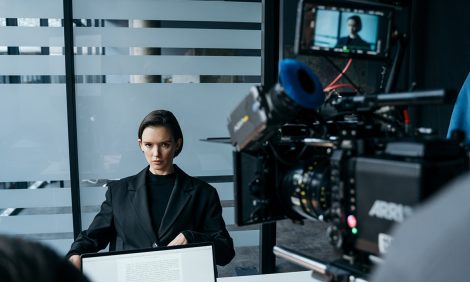 PostaСериалы: первый трейлер триллера &laquo;The Телки&raquo; с&nbsp;Милошем Биковичем, Паулиной Андреевой и&nbsp;Оксаной Акиньшиной