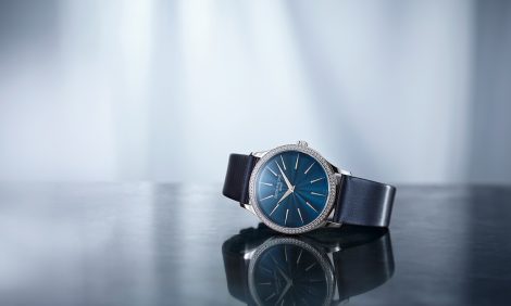 Часы &amp;&nbsp;Караты: Patek Philippe Calatrava с&nbsp;лакированным циферблатом, украшенным гильоширным узором