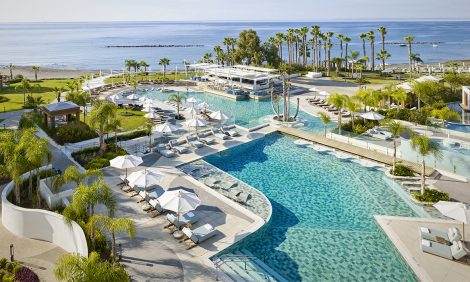 Travel-дайджест: открытие Buddha-Bar Beach в&nbsp;Porto Montenegro, месяц гастрономии на&nbsp;Филиппинах и&nbsp;другие новости