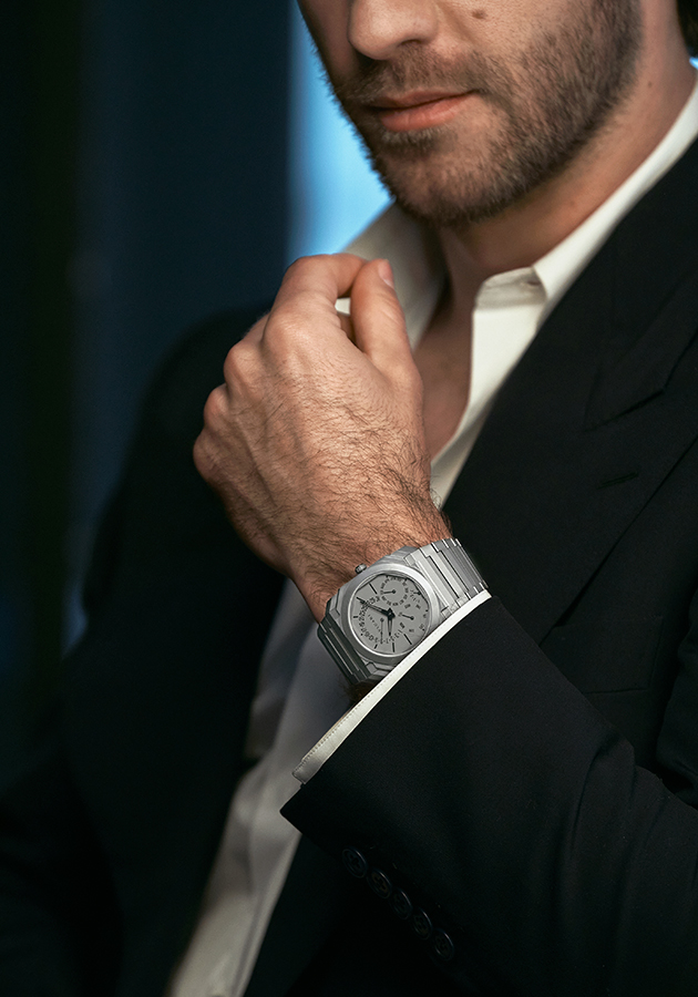 Новая часовая кампания Bvlgari «Неожиданные чудеса»
