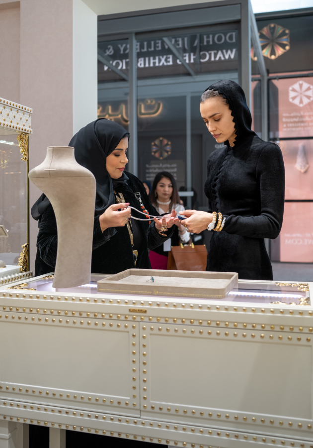 Часы & Караты: хиты 19-й Выставки ювелирных изделий и часов Doha Jewellery & Watches Exhibition в Катаре