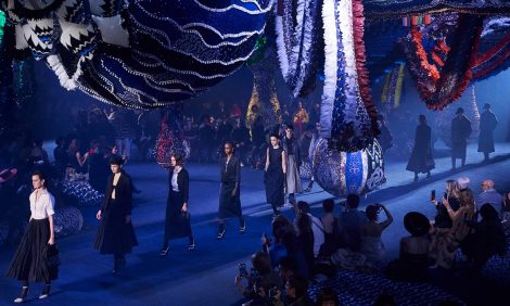Style Notes: в&nbsp;Париже представили новую коллекцию Dior сезона осень-зима 2023/24