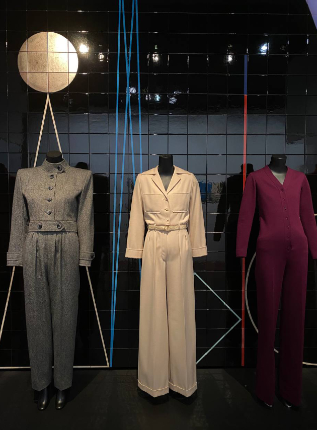 Выставка Yves Saint Laurent — Shapes & Forms в музее модного дома в Париже