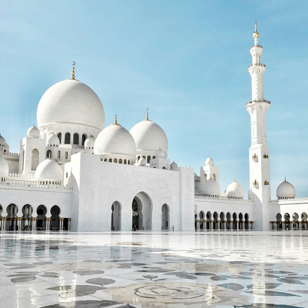 Abu Dhabi Guide: столица ОАЭ признана самым безопасным городом в мире