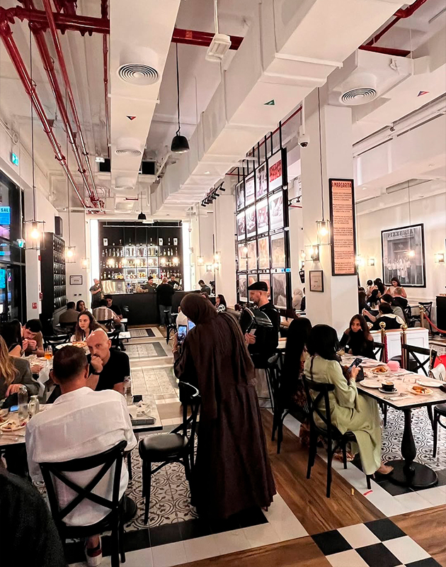 Знаменитая L’Antica Pizzeria Da Michele открылась в Абу-Даби