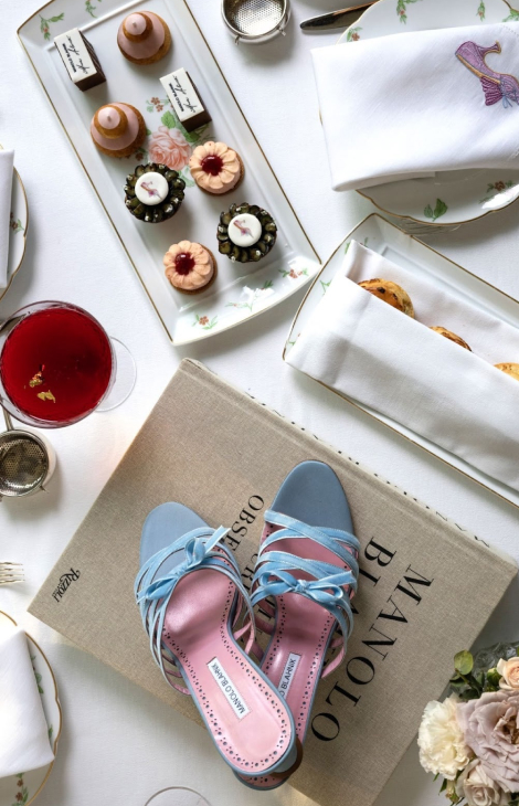 Лучшие коллабы-2025: отель The Lana Dubai и&nbsp;бренд Manolo Blahnik придумали гурме-меню